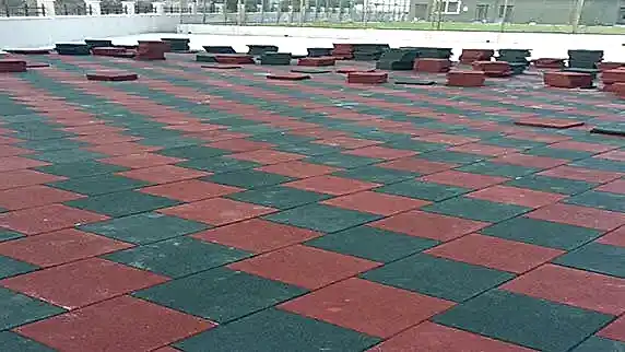 kaucuk karo kategori