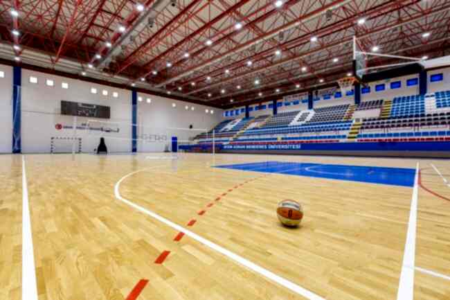 Adnan Menderes Universitesi Spor Salonu 1